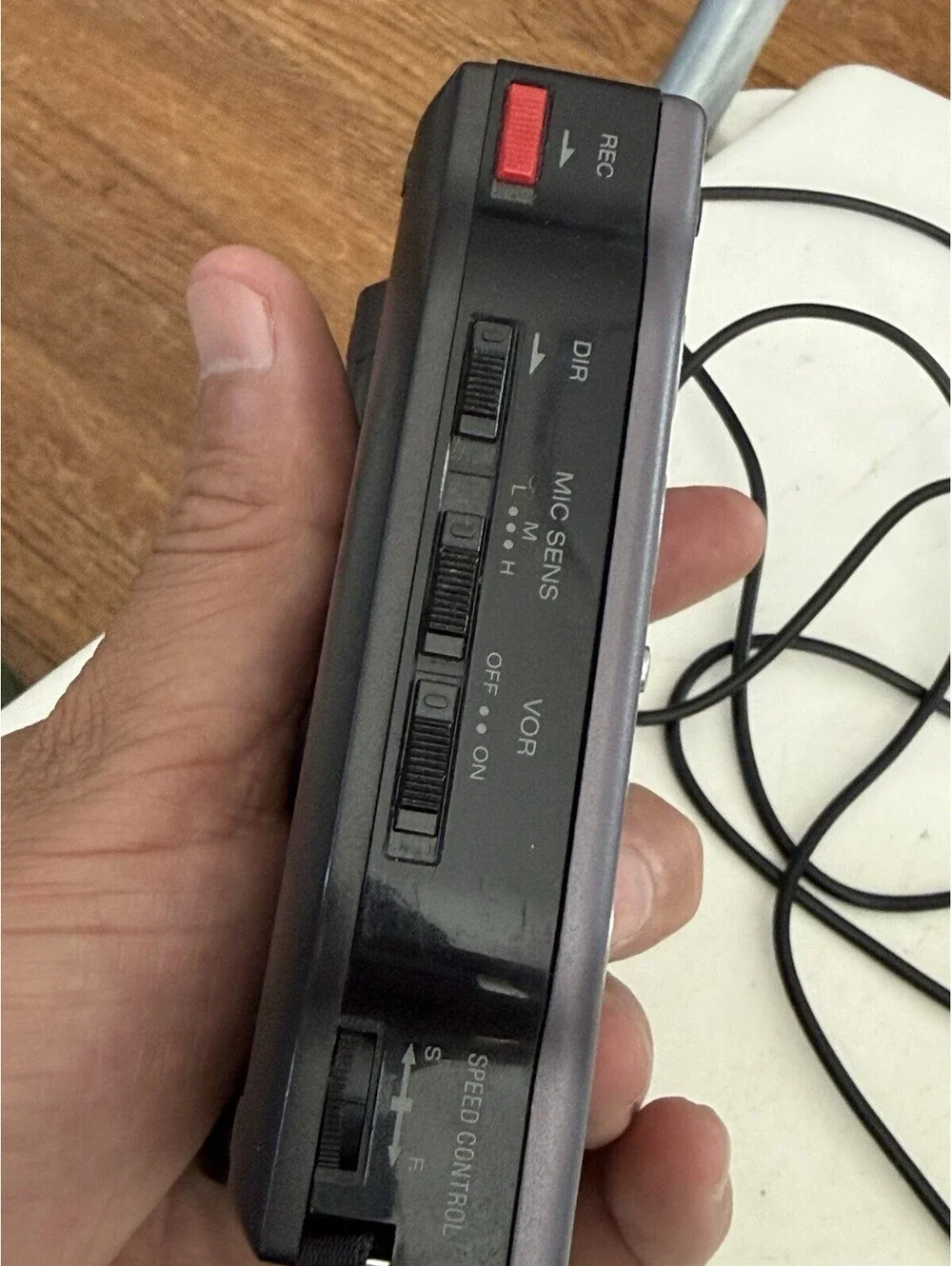 Sony TCM-77V Voice Recording Cassette Player Walkman  (not Working )